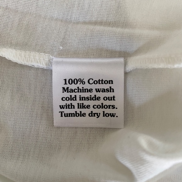 100% cotton t-shirt, medium - Picture 4 of 6